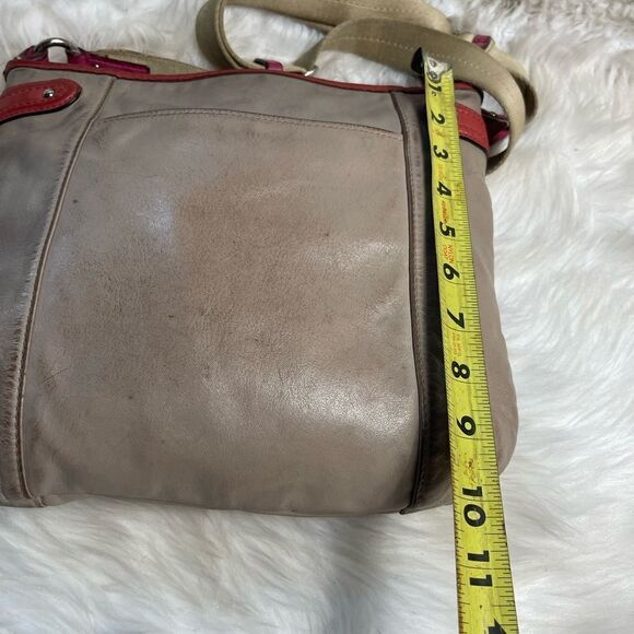 Coach  Daisy LEATHER Sand and orange medium Shoulder bag.silver tone hardwares - Picture 7 of 16